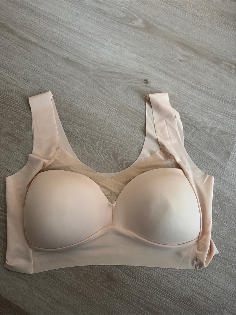 Seamless Nude Wireless Padded Sports Bra NEW 🏷️ - Picture 4 of 6